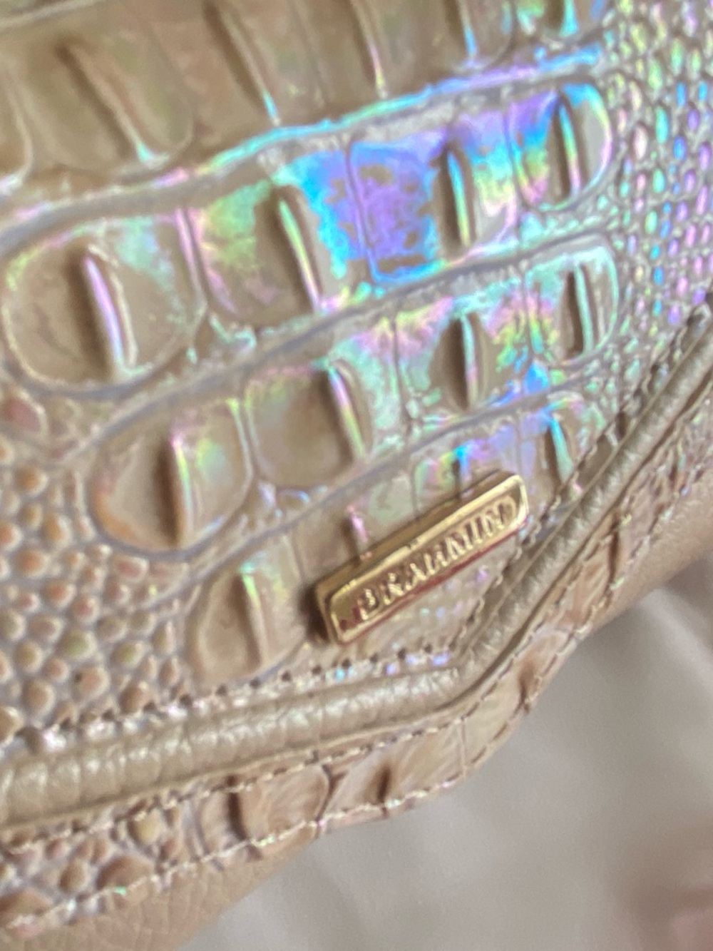 🌸 Iridescent PEARL ADMIRE VERONICA Brahmin Wallet NEW!! - Picture 7 of 7